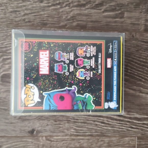 🎯 BLACKLIGHT Wanda Vision Scarlet Witch Target Exclusive Funko Pop #986 - Picture 3 of 5